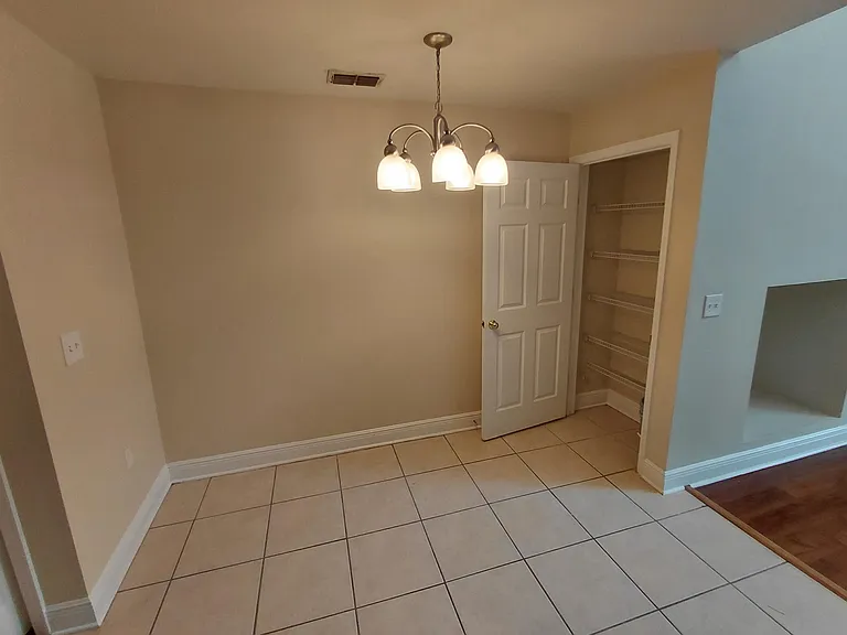 3150 Sawtooth Dr — Photo 6