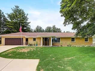 6187 County Road P, Dane, WI 53529