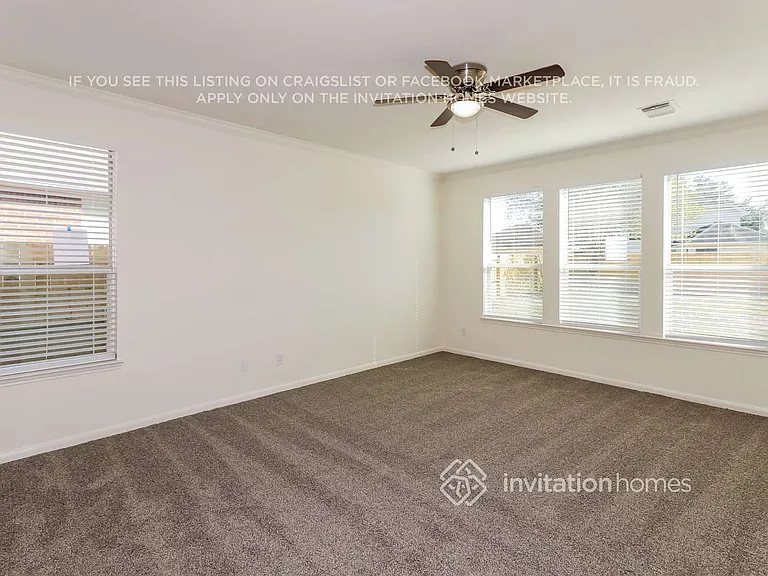 1918 Rustic Oak Ln — Photo 12