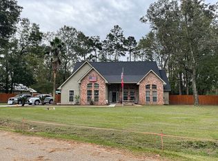 33 Mary St, Madisonville, LA 70447