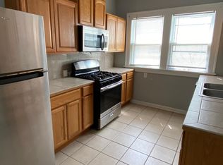 1652 Glenmont Rd APT 2, Cleveland Heights, OH 44118