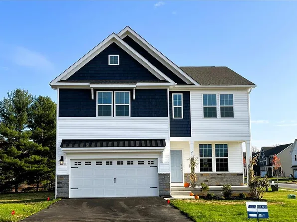 2165 Isabel Ln, Allentown, PA 18103