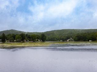 223 Lake Dr, Stanhope, NJ 07874