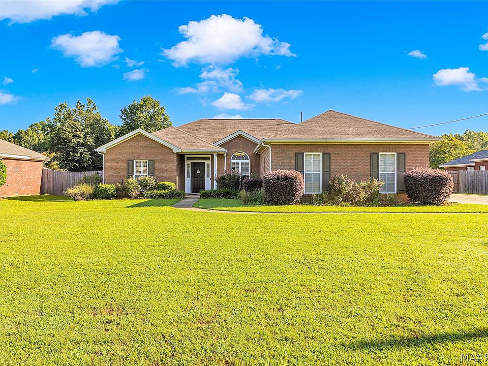 1st image of 586 Ingleside Way