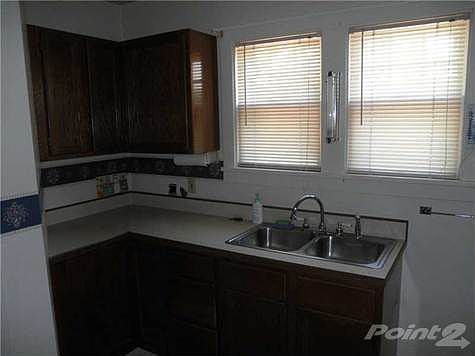 4th image of 1415 1st St W