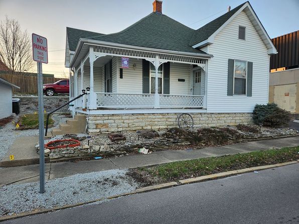 215 N East St
