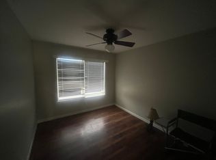3620 E South Fork Dr, Phoenix, AZ 85044