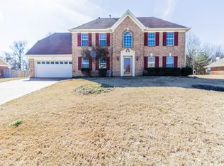 3029 Shadow Green Ln, Lakeland, TN 38002