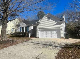 906 Willow Ridge Dr, Knightdale, NC 27545