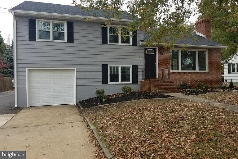 1st image of 310 Phelps Ave