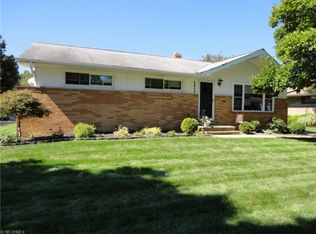 6488 Hamden Rd, Parma Heights, OH 44130