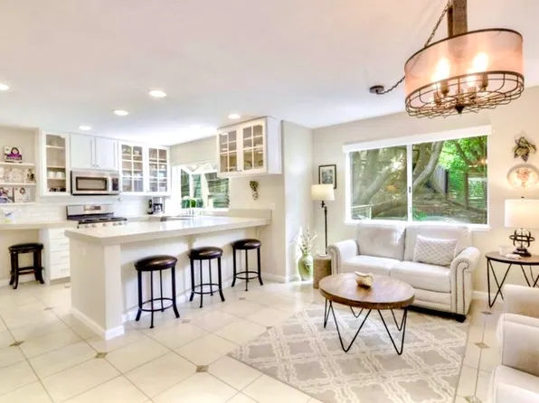 10 Rock Rose Ct, San Rafael, CA 94903