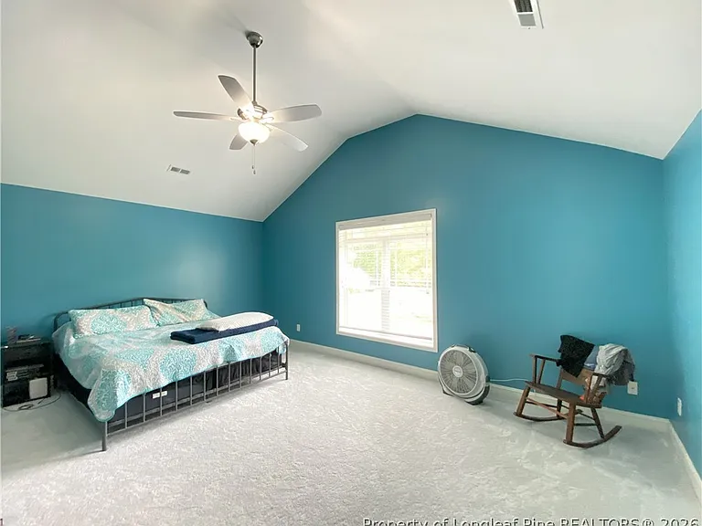 351 Maplewood Dr — Photo 10