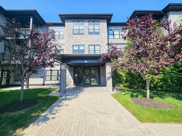 2075 Lafayette Road #24, Portsmouth, NH 03801