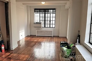 Rented by City Connections Realty