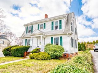16 Elmhurst Ave, Providence, RI 02908