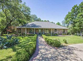3252 Eagle Point West Ave, Belton, TX 76513