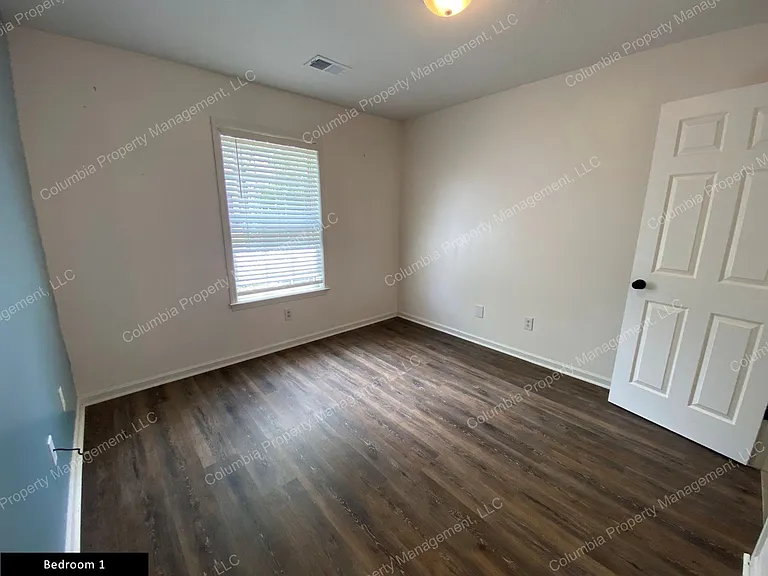 207 Philmont Dr — Photo 10