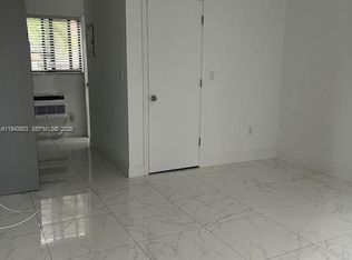 625 SW 5th Ave APT 7, Miami, FL 33130