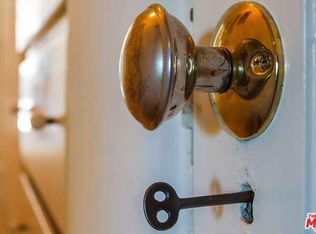 13483 Contour Dr, Sherman Oaks, CA 91423