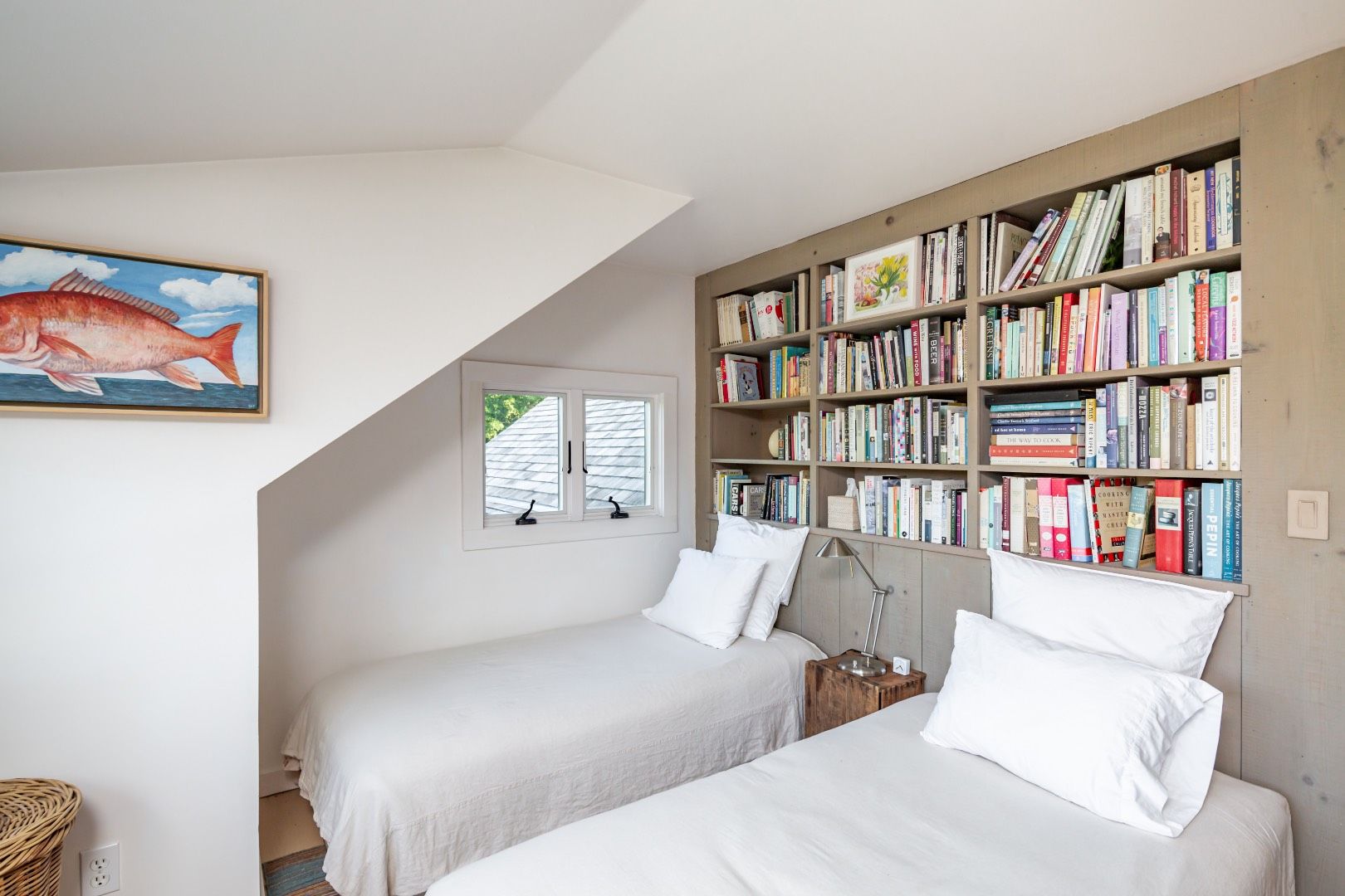  Guest Room set up with twin beds
