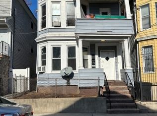 129 Godwin Ave, Paterson City, NJ 07501