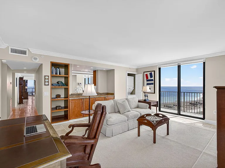 400 Beach Rd #804 — Photo 38