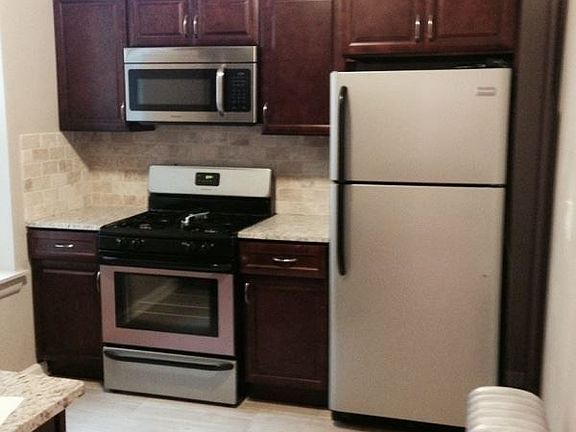 2nd image of 426 Central Ave APT 1E