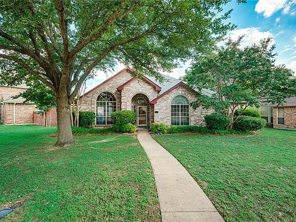 2nd image of 1404 Meadow Vista Dr
