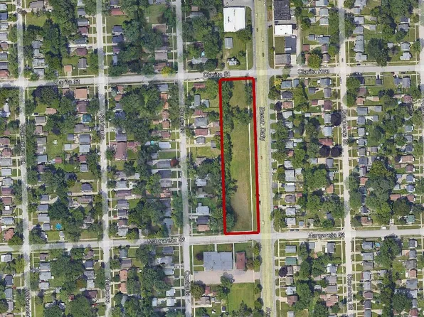 18633 Beech Daly Rd, Redford, MI 48240