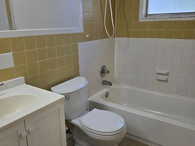 320 Pleasant Grove Rd — Photo 7