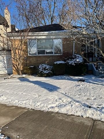 2nd image of 23 Yeomans Rd #Basement