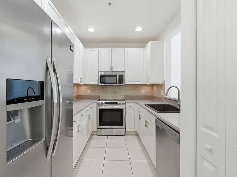 4229 E Main St — Photo 7