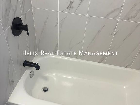 4th image of 715-721 E Garfield Ave #715-01