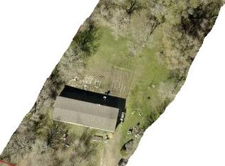 689 N Berry Rdg, Caldwell, TX 77836