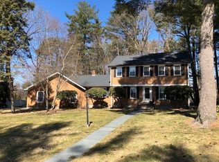 5 Fall Ln, Canton, MA 02021