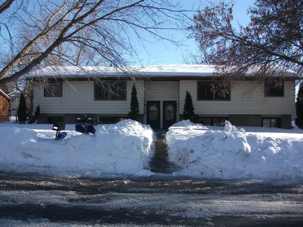 2274 13th Ave E, North Saint Paul, MN 55109