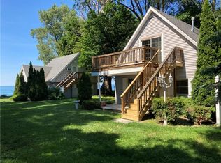 8060 Louisa Dr, Fairview, PA 16415