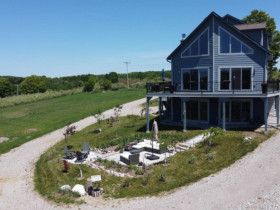 1st image of 5815 Farrell Rd