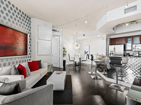 403 S Sapodilla Ave #806, West Palm Beach, FL 33401