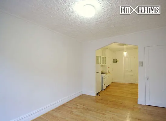 Rented by Citi Habitats | media 22