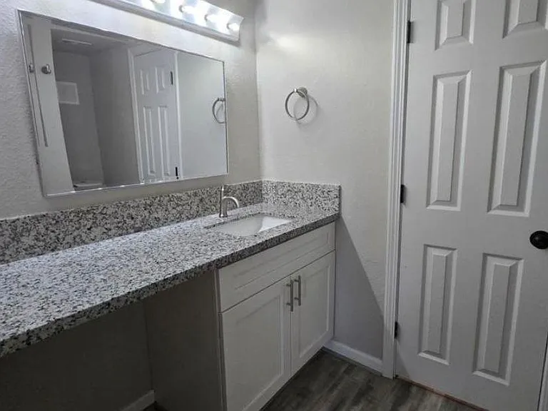 8351 Ariel St — Photo 9