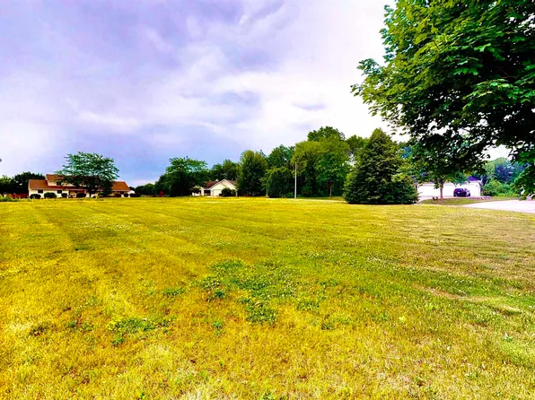 McDougal Cir #1, Oconto Falls, WI 54154