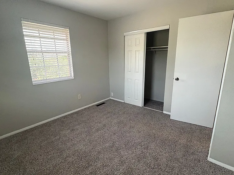 3854 S Cincinnati Ave #3854 — Photo 5