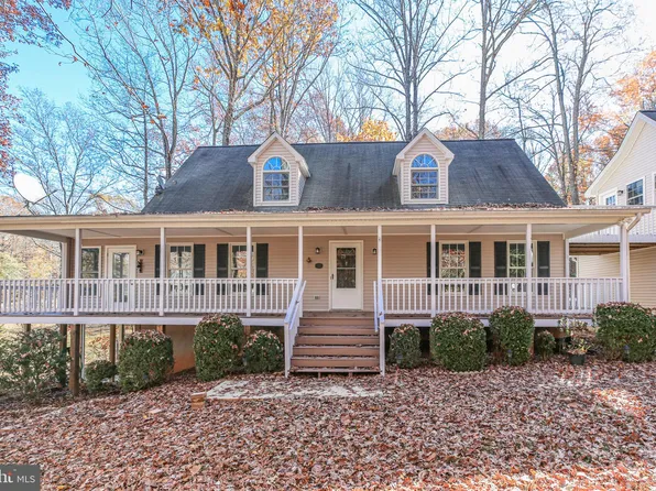 4049 Moody Town Rd, Bumpass, VA 23024