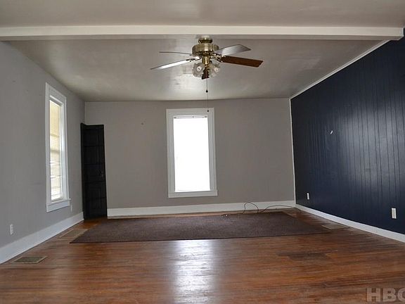 5th image of 45 Clay Street Sr