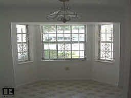 3rd image of 12518 Knollbrook Ln