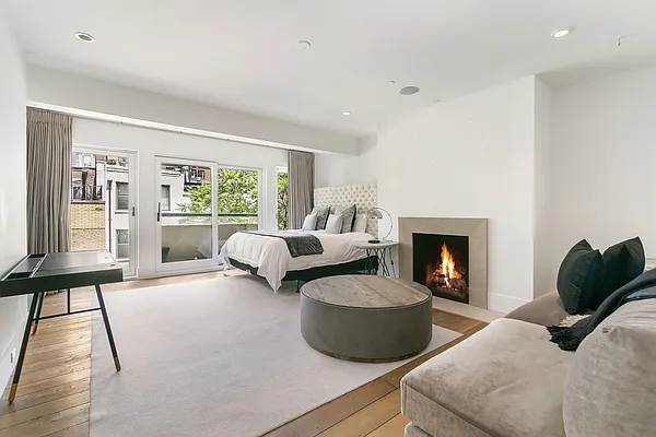 Rented by Compass | media 26