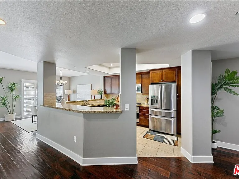 11115 Acama St #107 — Photo 7