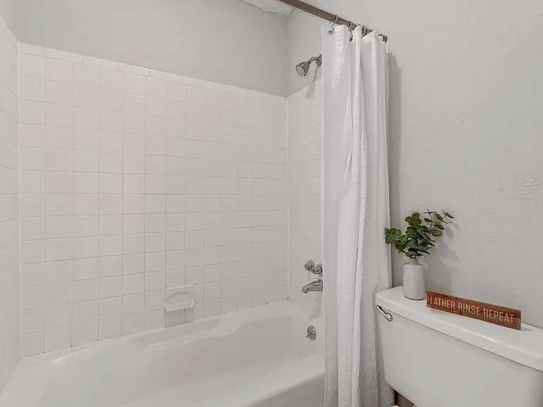Walten-Renovated Bathroom